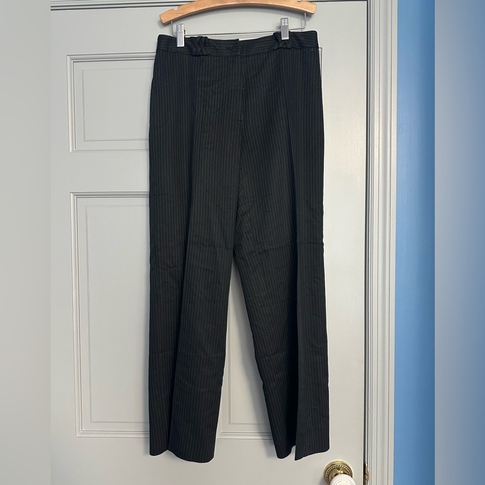 Ann Taylor Black Pinstripe Women's Straight Leg Pants
